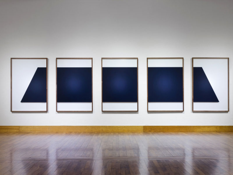 هنر مینیمالیسم: کمتر، بیشتر است هنر مینیمالیسم: کمتر، بیشتر است